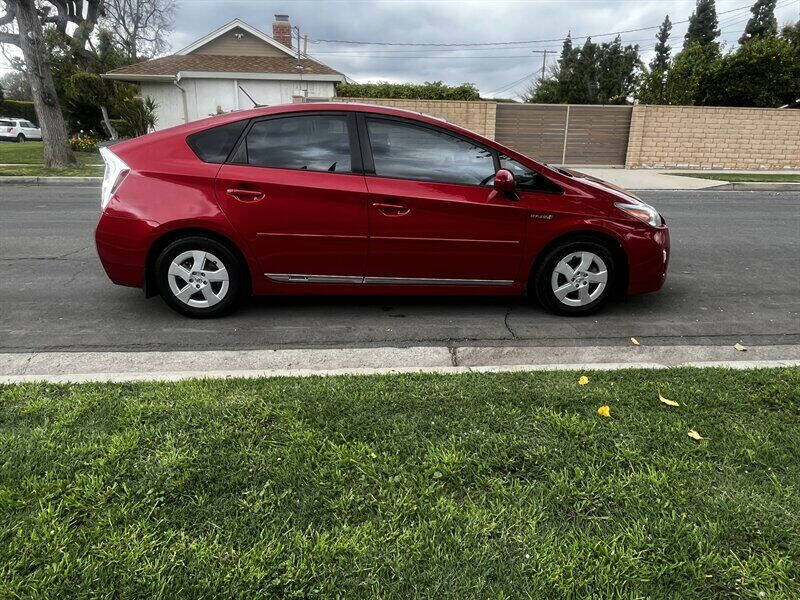 2011 Toyota Prius Five