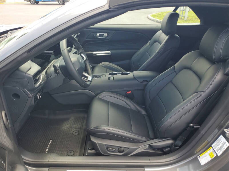 2025 Ford Mustang EcoBoost Premium