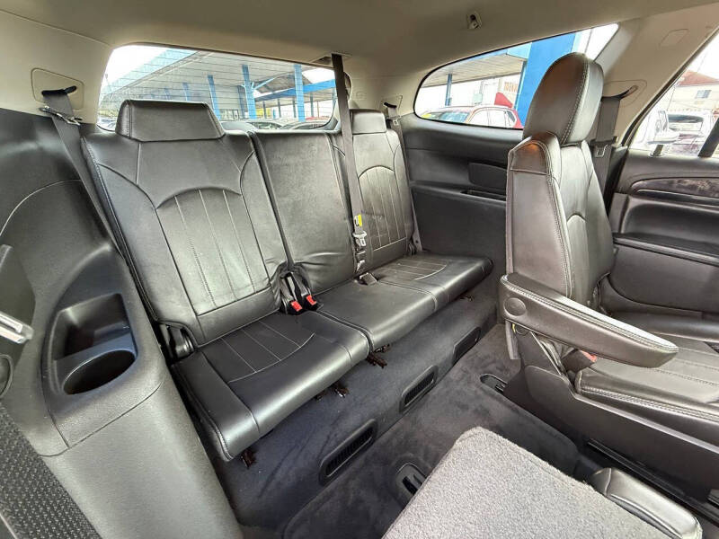 2017 Buick Enclave Leather