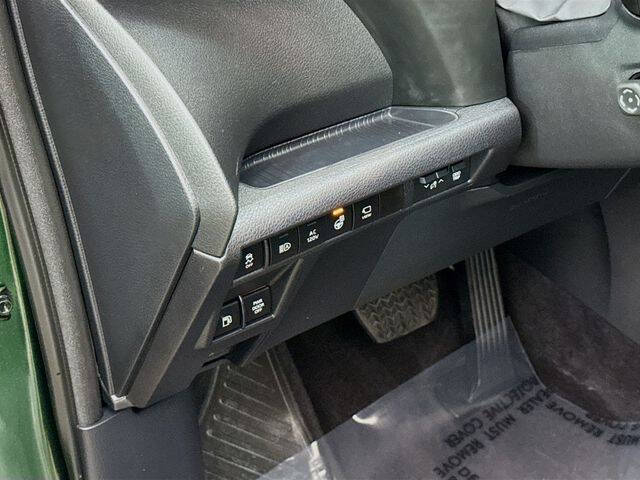2025 Toyota Sienna Platinum 7-Passenger
