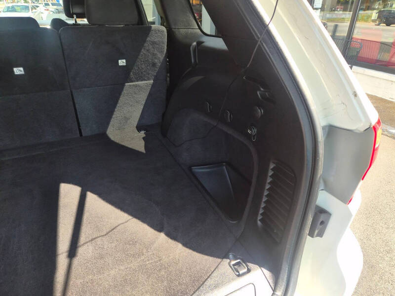 2012 Jeep Grand Cherokee Laredo