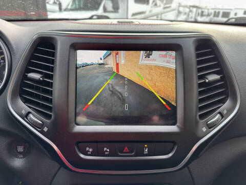 2019 Jeep Cherokee Trailhawk