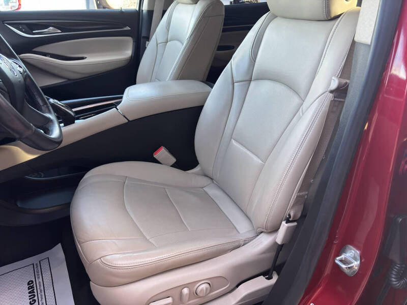 2019 Buick Enclave Essence