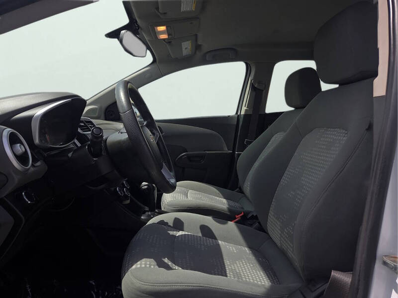 2018 Chevrolet Sonic LT Auto Fleet
