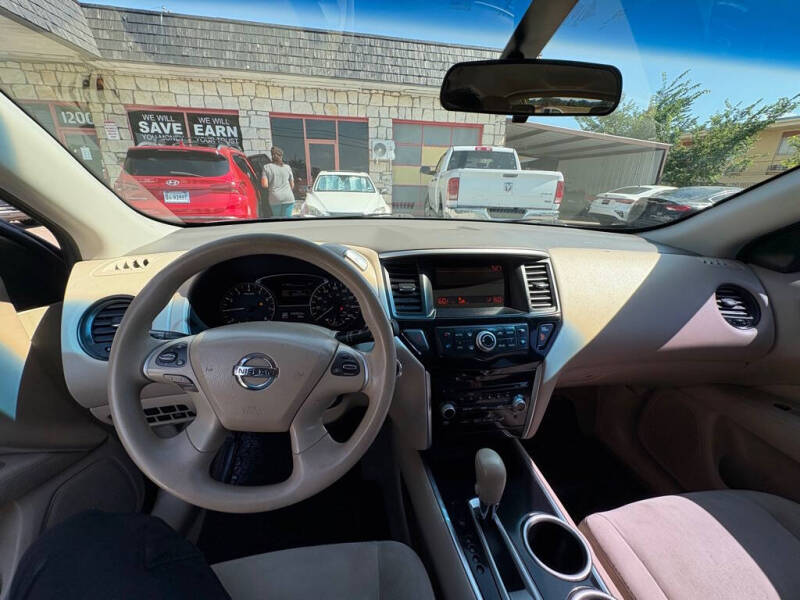2014 Nissan Pathfinder S
