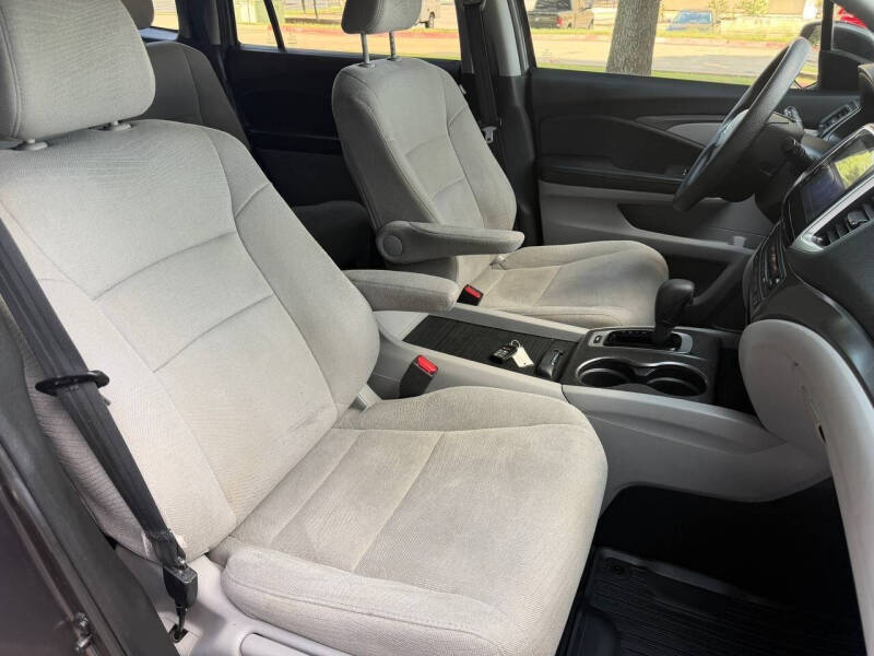 2017 Honda Pilot EX