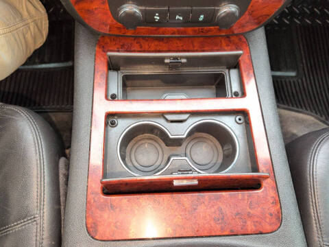 2014 Chevrolet Suburban LTZ