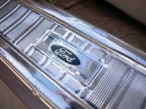1963 Ford Thunderbird