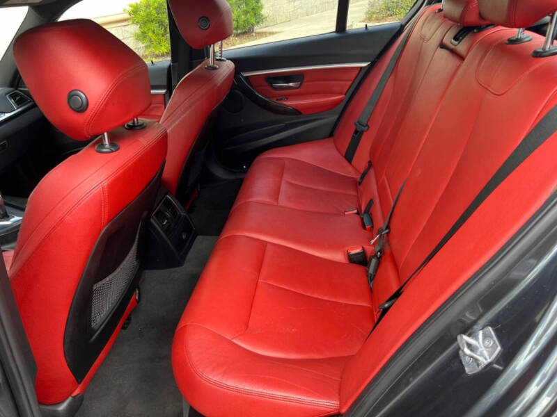 2016 BMW 3 Series 328i