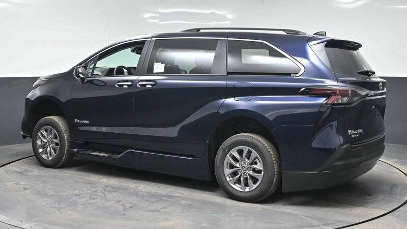 2025 Toyota Sienna