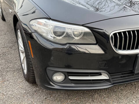 2015 BMW 5 Series 528i xDrive