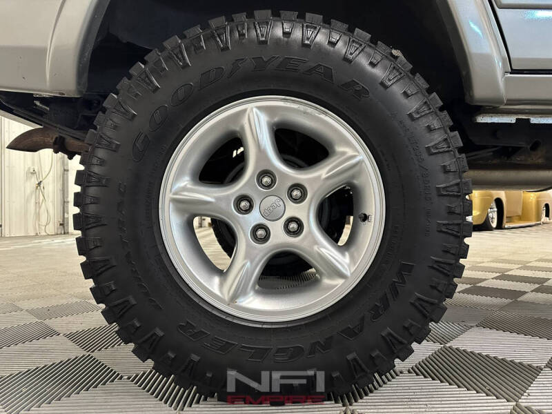 2001 Jeep Cherokee Sport