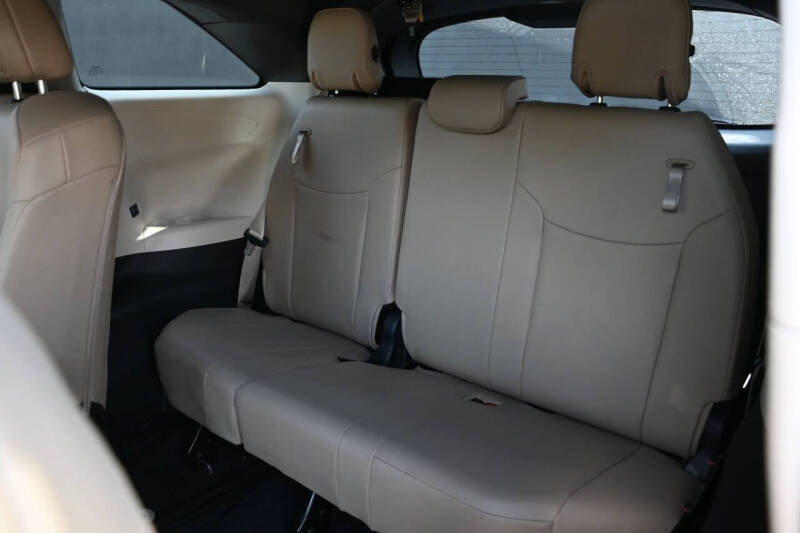 2023 Toyota Sienna