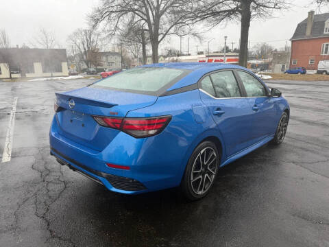 2025 Nissan Sentra SR