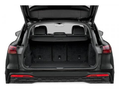 2025 Audi Q5 quattro Premium TFSI