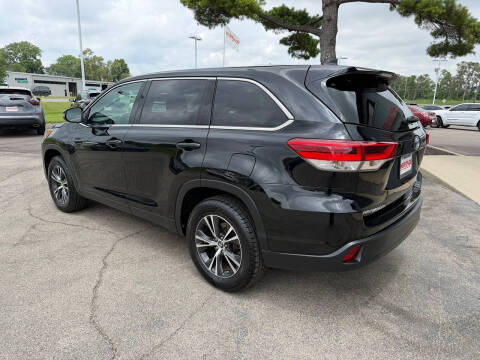 2019 Toyota Highlander LE Plus