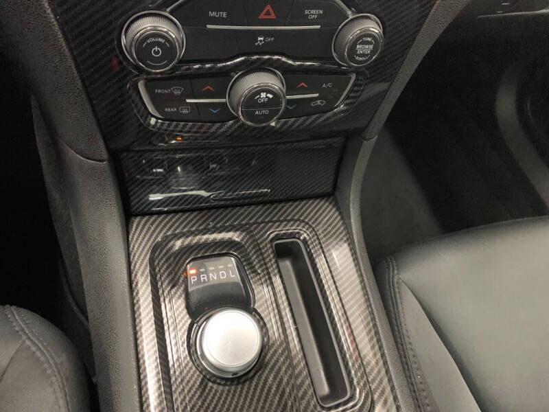 2019 Chrysler 300 Touring