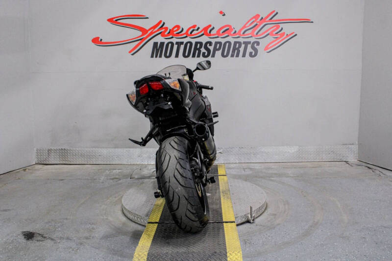 2014 Suzuki GSX-R1000