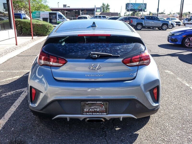 2019 Hyundai Veloster 2.0L