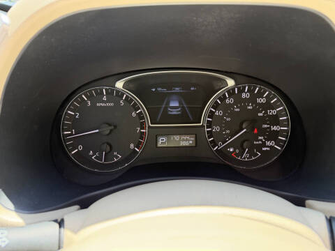 2013 Nissan Pathfinder SL