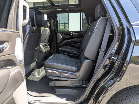 2023 Cadillac Escalade-V