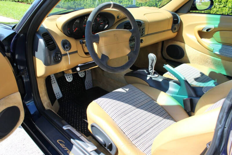 1999 Porsche 911 Carrera