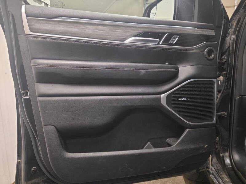 2023 Jeep Wagoneer L Series II