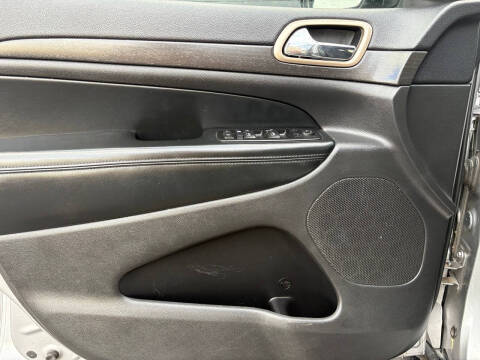 2015 Jeep Grand Cherokee Laredo