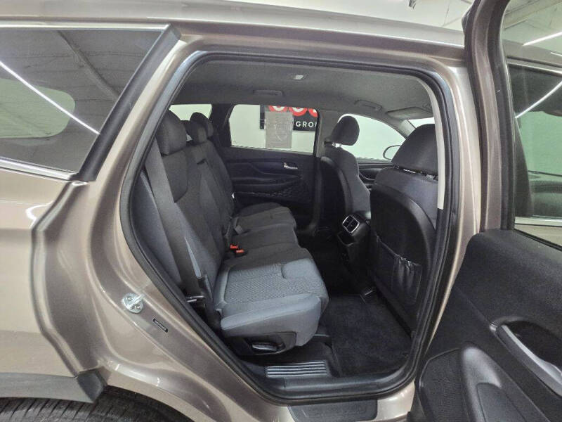 2020 Hyundai Santa Fe SE