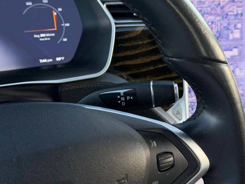 2016 Tesla Model S