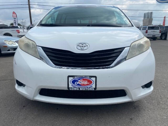 2012 Toyota Sienna