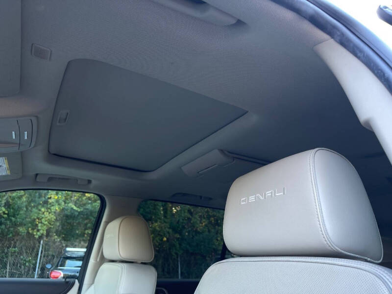 2019 GMC Yukon XL Denali