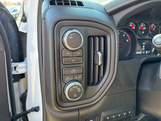 2025 GMC Sierra 3500HD CC Pro