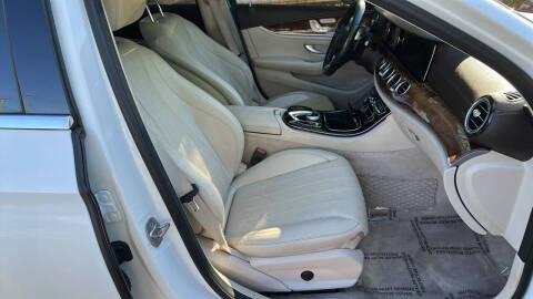 2017 Mercedes-Benz E-Class E 300 4MATIC