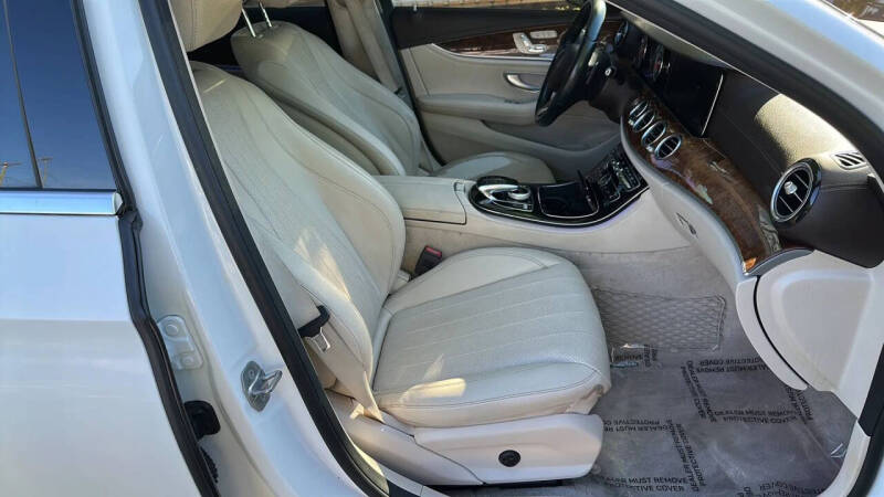 2017 Mercedes-Benz E-Class E 300 4MATIC