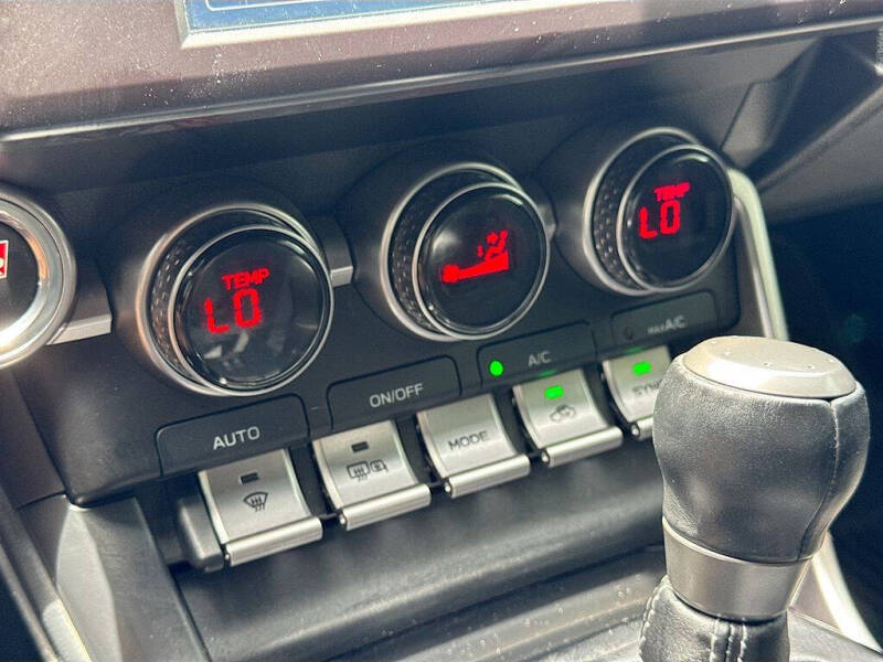2024 Toyota GR86 Premium