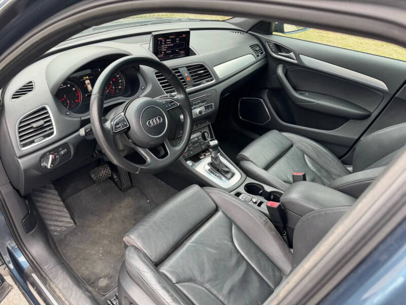 2017 Audi Q3 2.0T Prestige