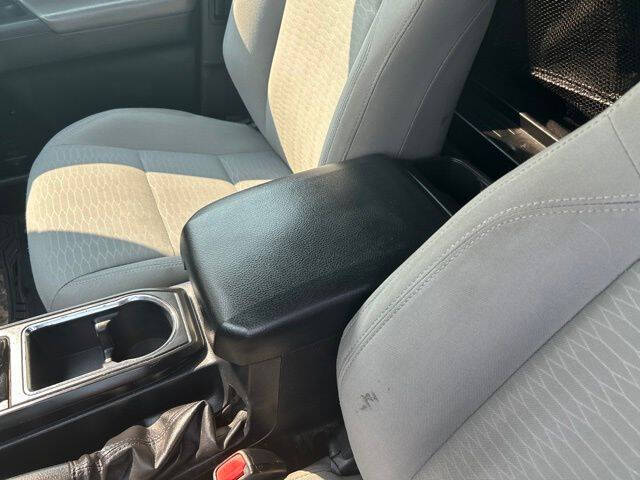 2019 Toyota Tacoma SR