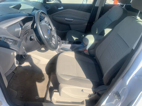 2014 Ford C-MAX Hybrid SE