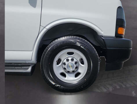 2023 Chevrolet Express LS 3500