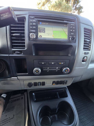 2018 Nissan NV 2500 HD SV