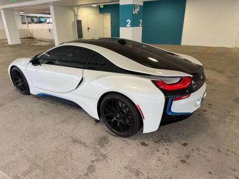 2015 BMW i8