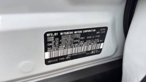 2026 Mitsubishi Outlander LE