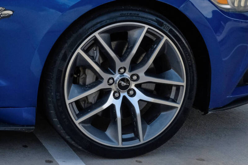 2017 Ford Mustang