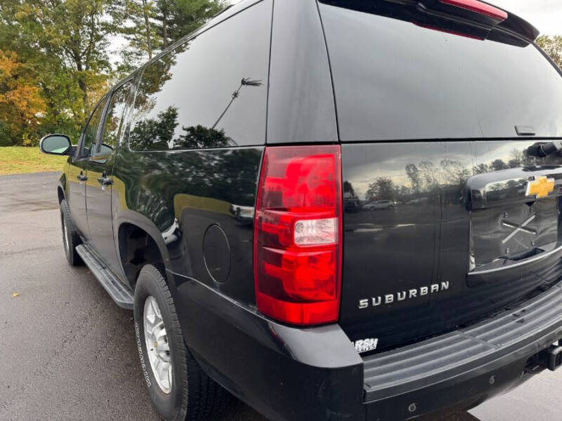 2013 Chevrolet Suburban LT 2500