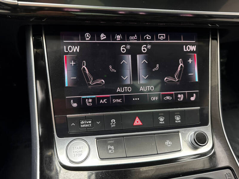 2019 Audi Q8 quattro Premium Plus 55 TFSI