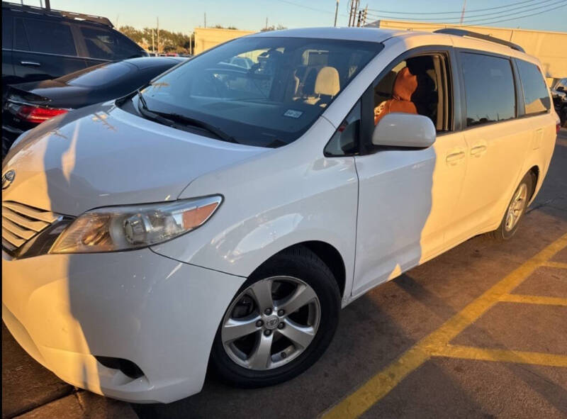 2016 Toyota Sienna