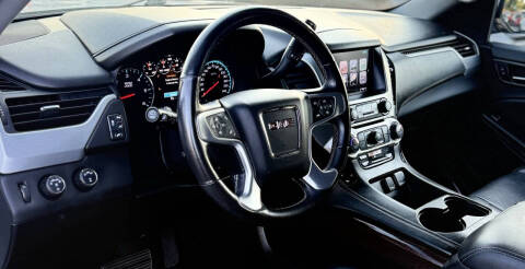 2017 GMC Yukon XL SLT