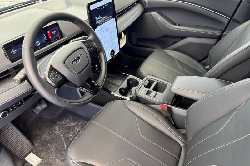 2026 Ford Mustang Mach-E Select