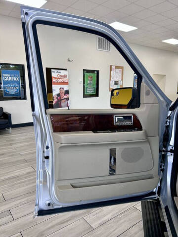 2012 Lincoln Navigator